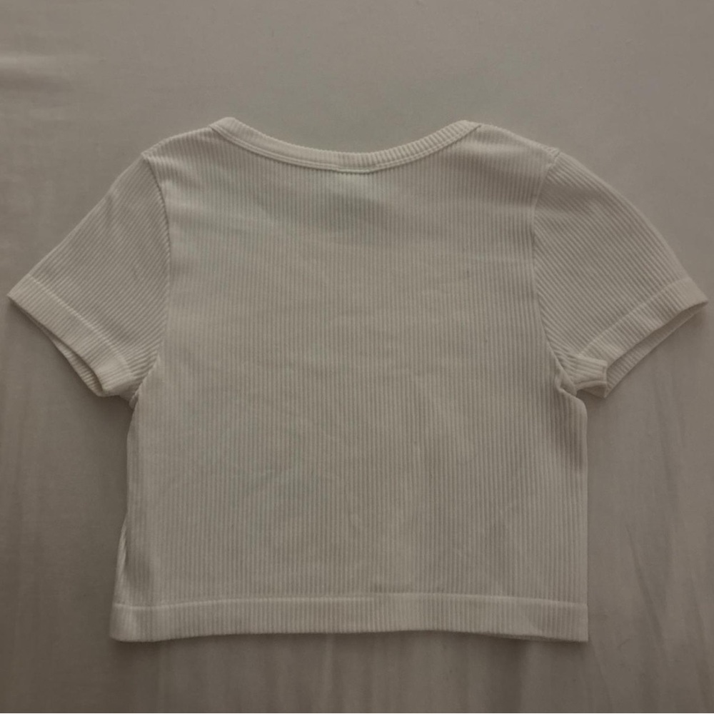 White Ribbed Basic Shirt - Picture 3 of 3